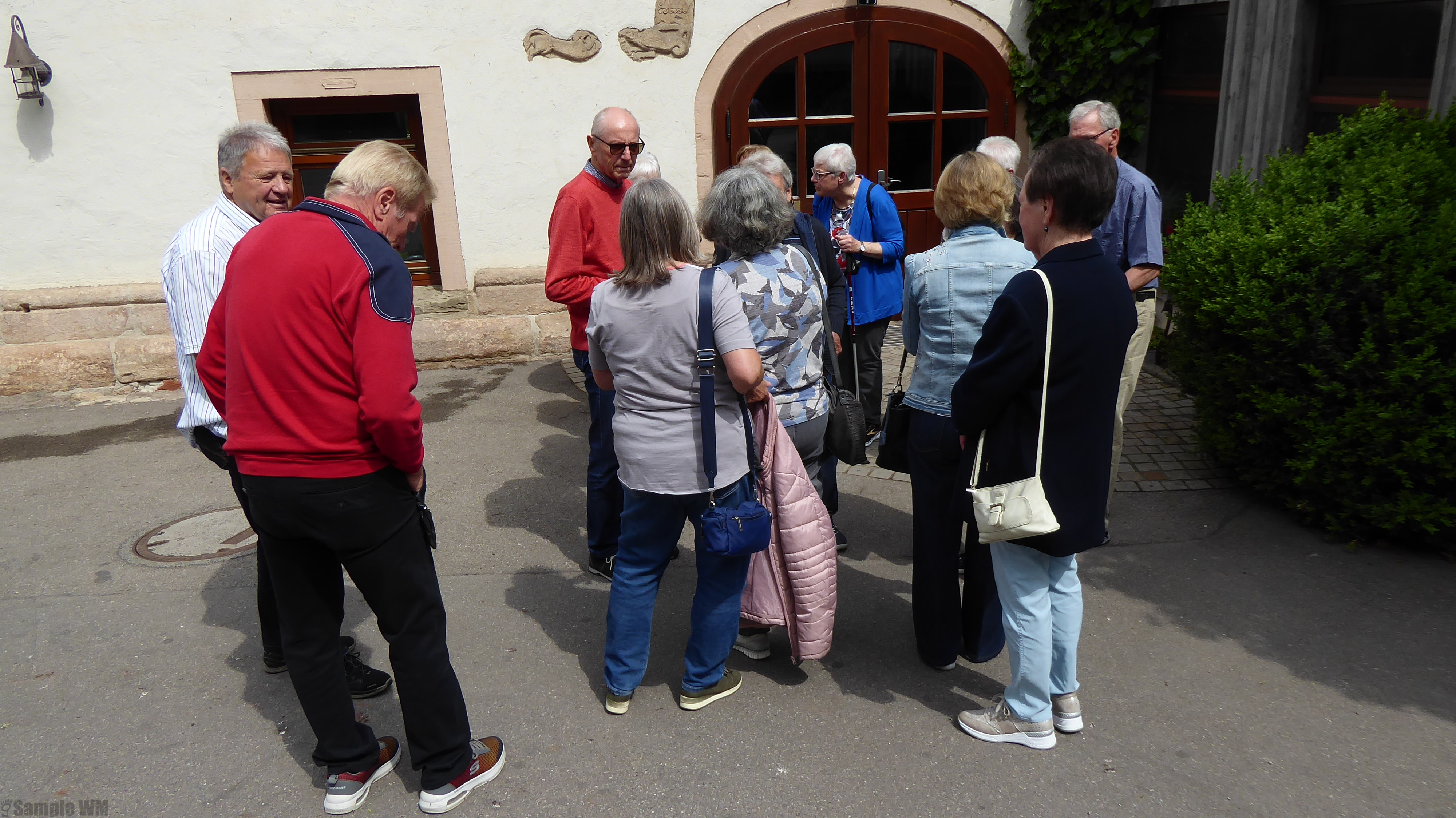 Klassentreffen_2024-05-23_Schwaerzlocher_Hof_Ammerhof_281229.JPG
