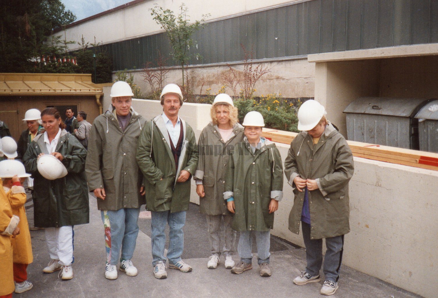 img010.jpg