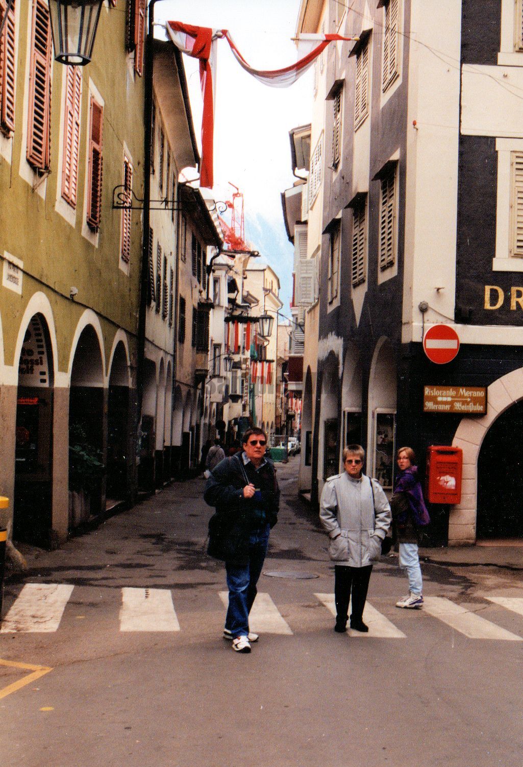 009.jpg