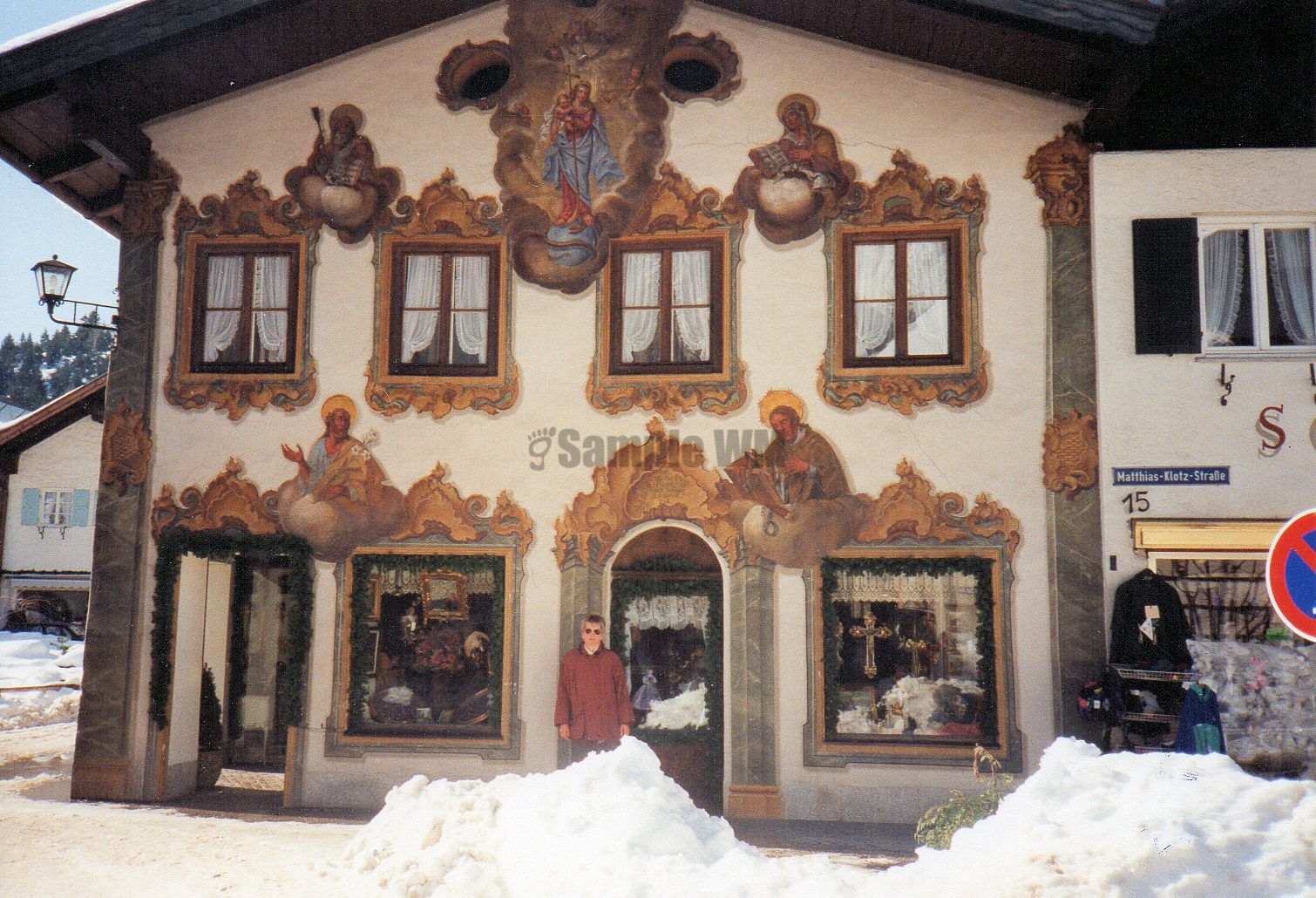 009.jpg